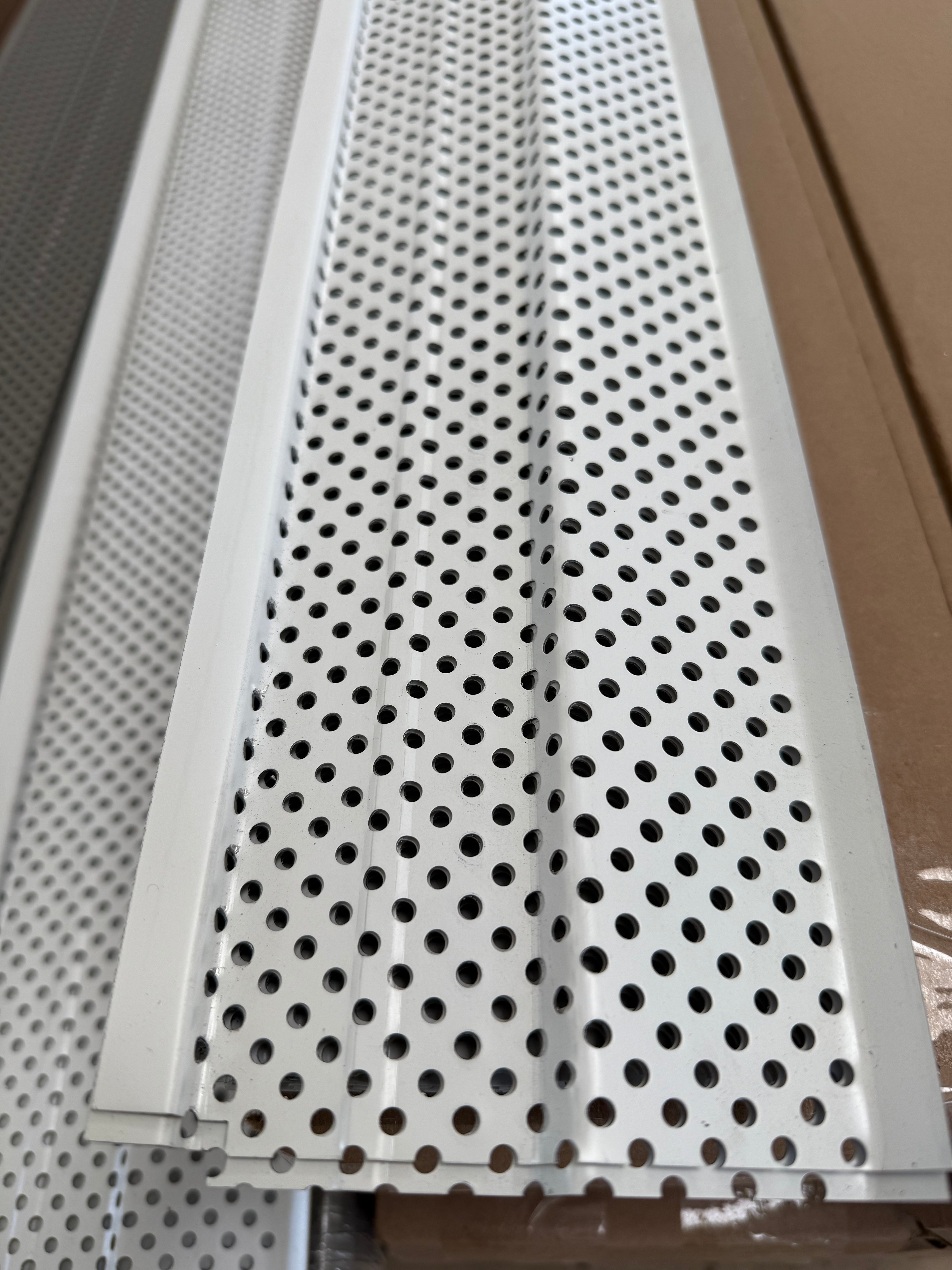 5" Aluminum Gutter Guard ─ 4ft Long ─ 203 ft bundle